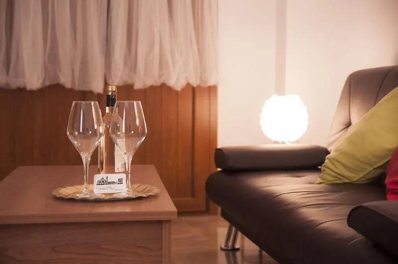 Apartamentos Catedral Plaza 3000 Granada Hotell
