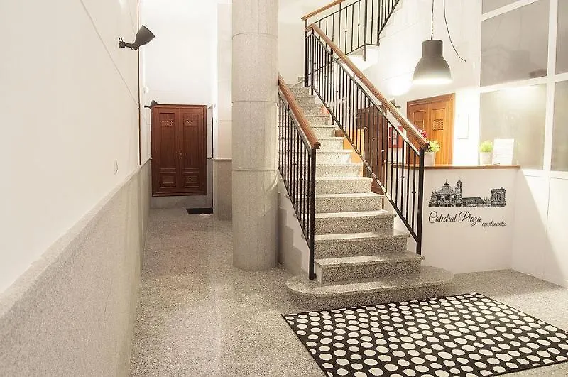 Apartamentos Catedral Plaza 3000 Granada Hotell
